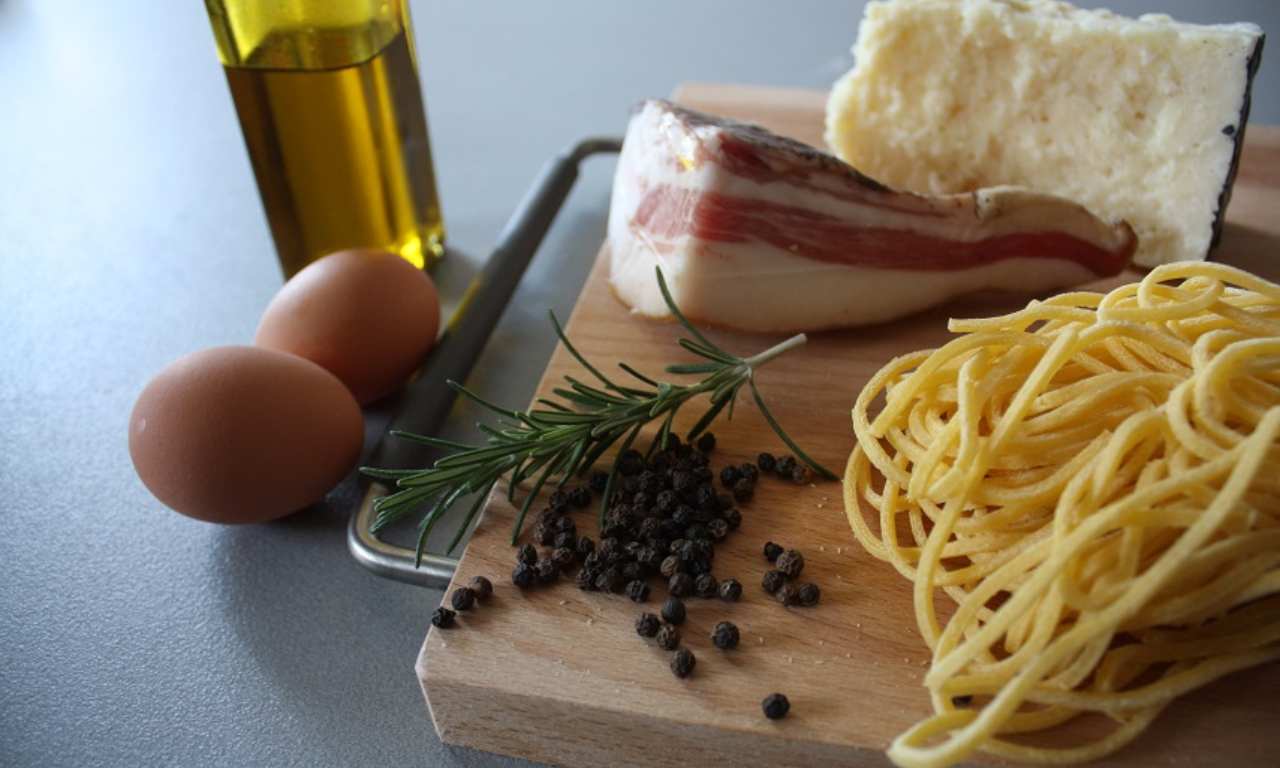 Carbonara ricetta - NonSapeviChe