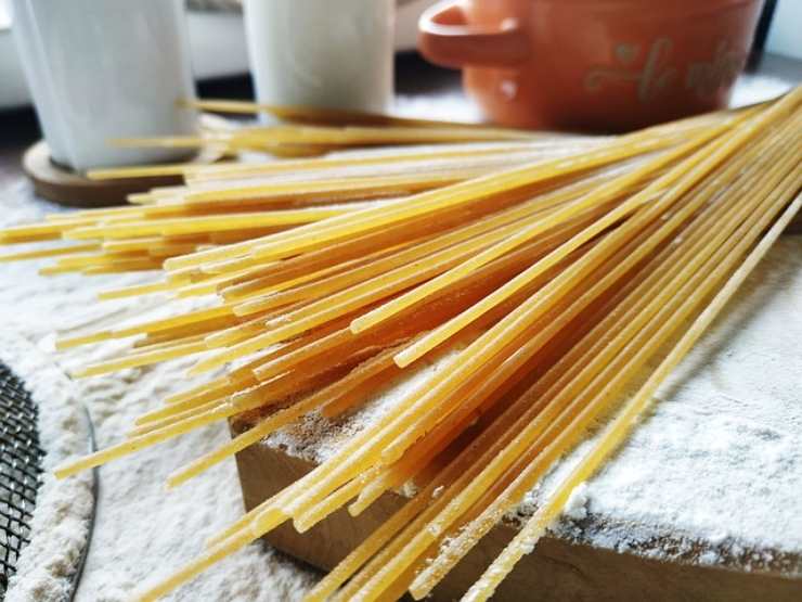 Il segreto per cuocere la pasta al dente è scientifico: la scoperta che cambia tutto